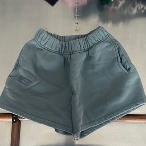 Set Active Shorts Size S